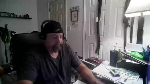 Snapshot of flaguy3233 chatting on 28, 11, 2025 Florida guy online show from 28, 11, 2025