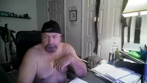 Snapshot of flaguy3233 chatting on 29, 11, 2025 Florida guy online show from 29, 11, 2025