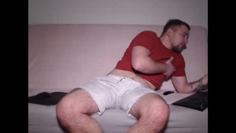 Snapshot of flamefury18 chatting on 16, 11, 2025 Flamefury18 online show from 16, 11, 2025