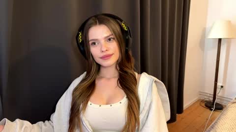 Emma online show from 7, 5, 2026