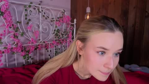 Snapshot of fletahargenrader chatting on 25, 11, 2025 Amina online show from 25, 11, 2025