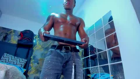 Snapshot of flex_taylor chatting on 13, 4, 2026 Flex Taylor online show from 13, 4, 2026