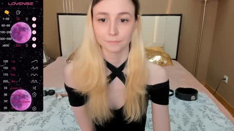 FlexiMona online show from 1, 2, 2025