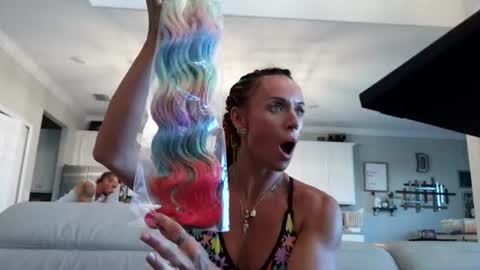 Flexing Jessi online show from 8, 7, 2026