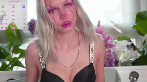  Im nude naked fuck lovense online show from 26, 10, 2025