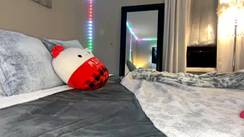 Roxy online show from 17, 12, 2024