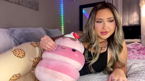 Roxy online show from 15, 1, 2025