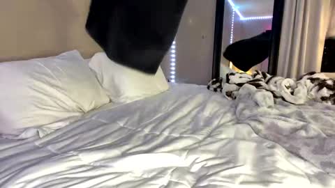 Roxy online show from 7, 3, 2025