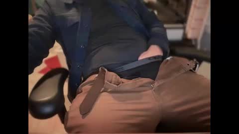 Snapshot of flickyerswitch chatting on 18, 10, 2025 Monty online show from 18, 10, 2025