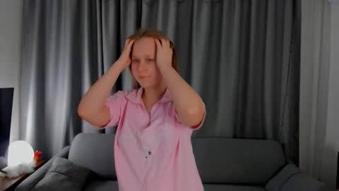 Doloras online show from 22, 2, 2026