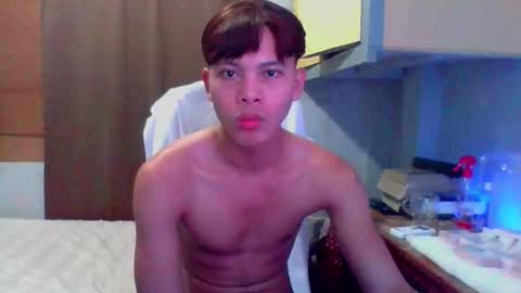 Snapshot of flirtfactorx chatting on 19, 10, 2025 flirtfactorx online show from 19, 10, 2025