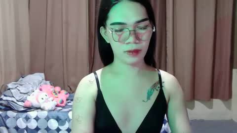 Kendall online show from 26, 11, 2025