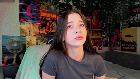 Snapshot of flirtykitty_ chatting on 6, 2, 2025 Emely online show from 6, 2, 2025