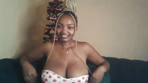 flirtymimie online show from 5, 12, 2025