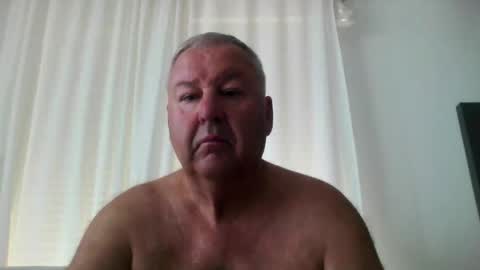 Snapshot of flo221222 chatting on 22, 5, 2026 flo221222 online show from 22, 5, 2026