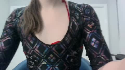 Florally  Mille Bun online show from 26, 1, 2025