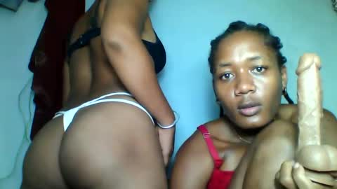 florencia011 online show from 25, 2, 2025