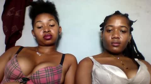 florencia011 online show from 25, 2, 2025