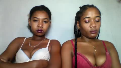 florencia011 online show from 4, 3, 2025