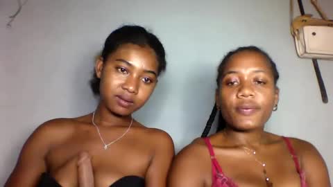 florencia011 online show from 7, 3, 2025