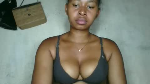 florencia011 online show from 11, 11, 2025