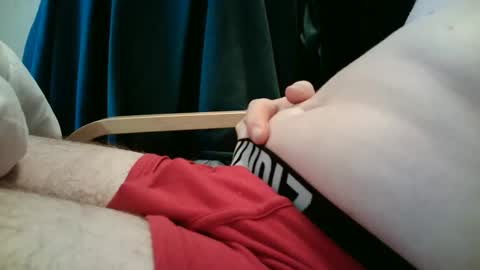 Snapshot of flow2105 chatting on 27, 10, 2025 flow2105 online show from 27, 10, 2025