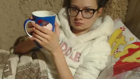 say meow and send tip  online show from 26, 1, 2025