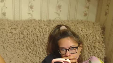 say meow and send tip  online show from 22, 9, 2025