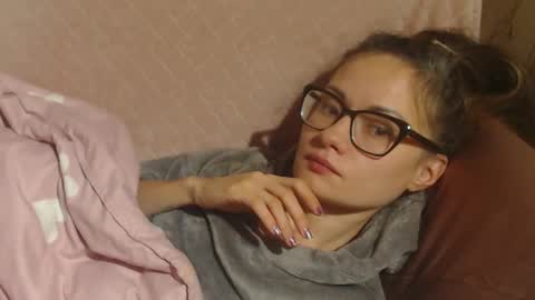 say meow and send tip  online show from 2, 12, 2025