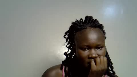 flowerdiva002 online show from 19, 11, 2025