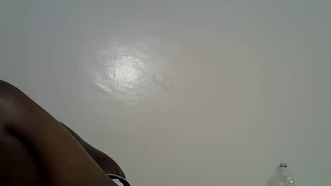 flowerdiva002 online show from 21, 11, 2025