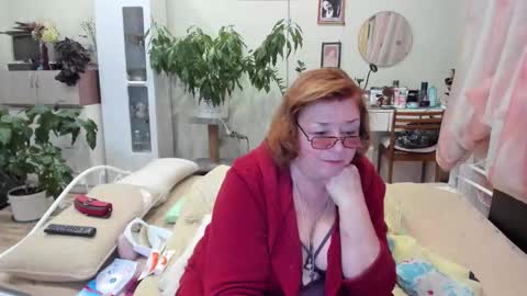 Flowerlower online show from 14, 10, 2025