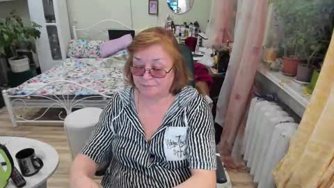 Flowerlower online show from 11, 2, 2026