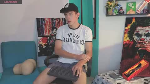 flowers109 online show from 13, 4, 2026