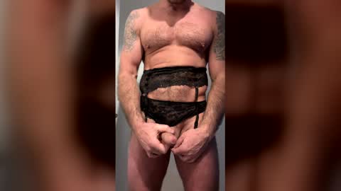 Snapshot of floxc chatting on 14, 12, 2025 floxc online show from 14, 12, 2025