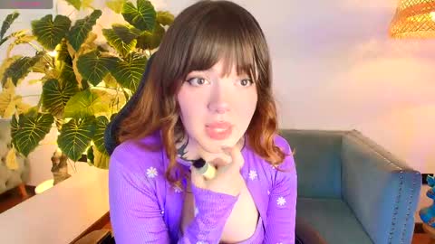 Snapshot of fluffy_bubble21 chatting on 16, 4, 2026 FLUFFY BUBBLE online show from 16, 4, 2026