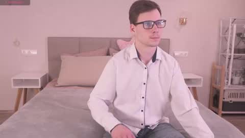 Fluffy and Krut online show from 10, 2, 2026