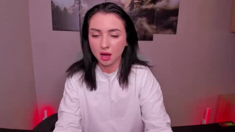 Lina online show from 22, 2, 2026