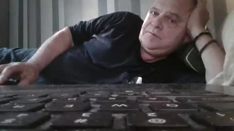 Snapshot of fofodi chatting on 12, 11, 2025 fofodi online show from 12, 11, 2025