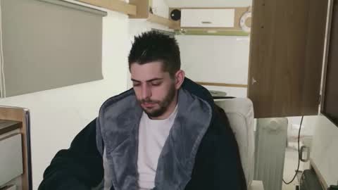 independent model online show from 11, 2, 2026