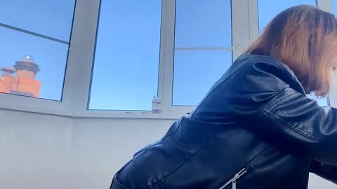 Snapshot of forbidden_fruity chatting on 11, 9, 2025 Laura online show from 11, 9, 2025