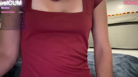 Snapshot of foreverkinkyy chatting on 22, 12, 2024 Elaine online show from 22, 12, 2024