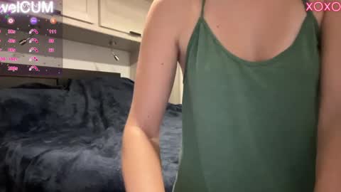 Snapshot of foreverkinkyy chatting on 3, 1, 2025 Elaine online show from 3, 1, 2025