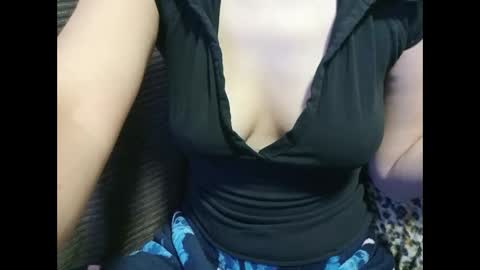 Snapshot of foreversweetx897751 chatting on 18, 11, 2025 Foreversweetx online show from 18, 11, 2025