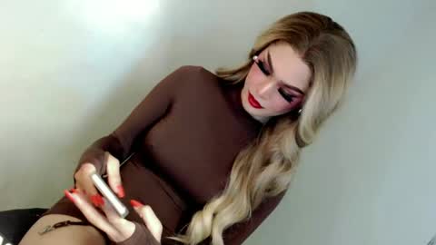 Snapshot of forget_me_not69 chatting on 3, 12, 2024 KHATRINA STACIE MARIE online show from 3, 12, 2024