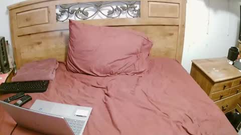 fountainofcumxix online show from 6, 1, 2025