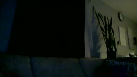 fouraide42 online show from 8, 3, 2025