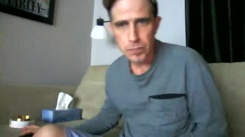 fouraide42 online show from 9, 3, 2025