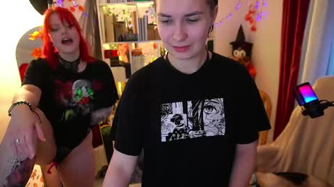 Snapshot of fox_and_dog chatting on 5, 11, 2025 Senya subscribe to telegram channel online show from 5, 11, 2025