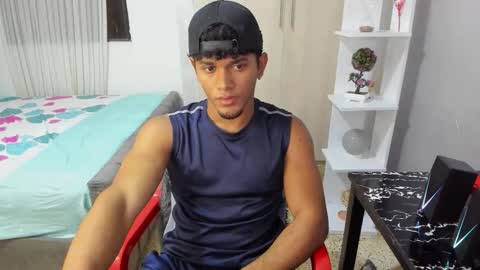 Snapshot of fox_evans chatting on 6, 11, 2025 Fox online show from 6, 11, 2025